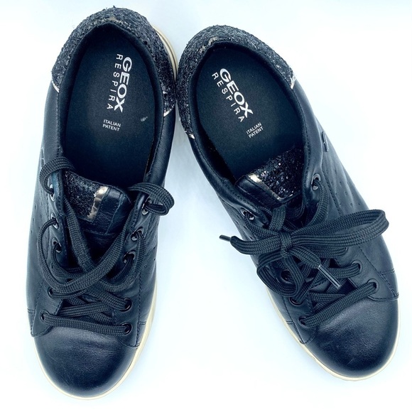Women’s GEOX Respira Leather Black Sneakers - White Soles- US:8 EU:38 Pre-Loved - Picture 3 of 16
